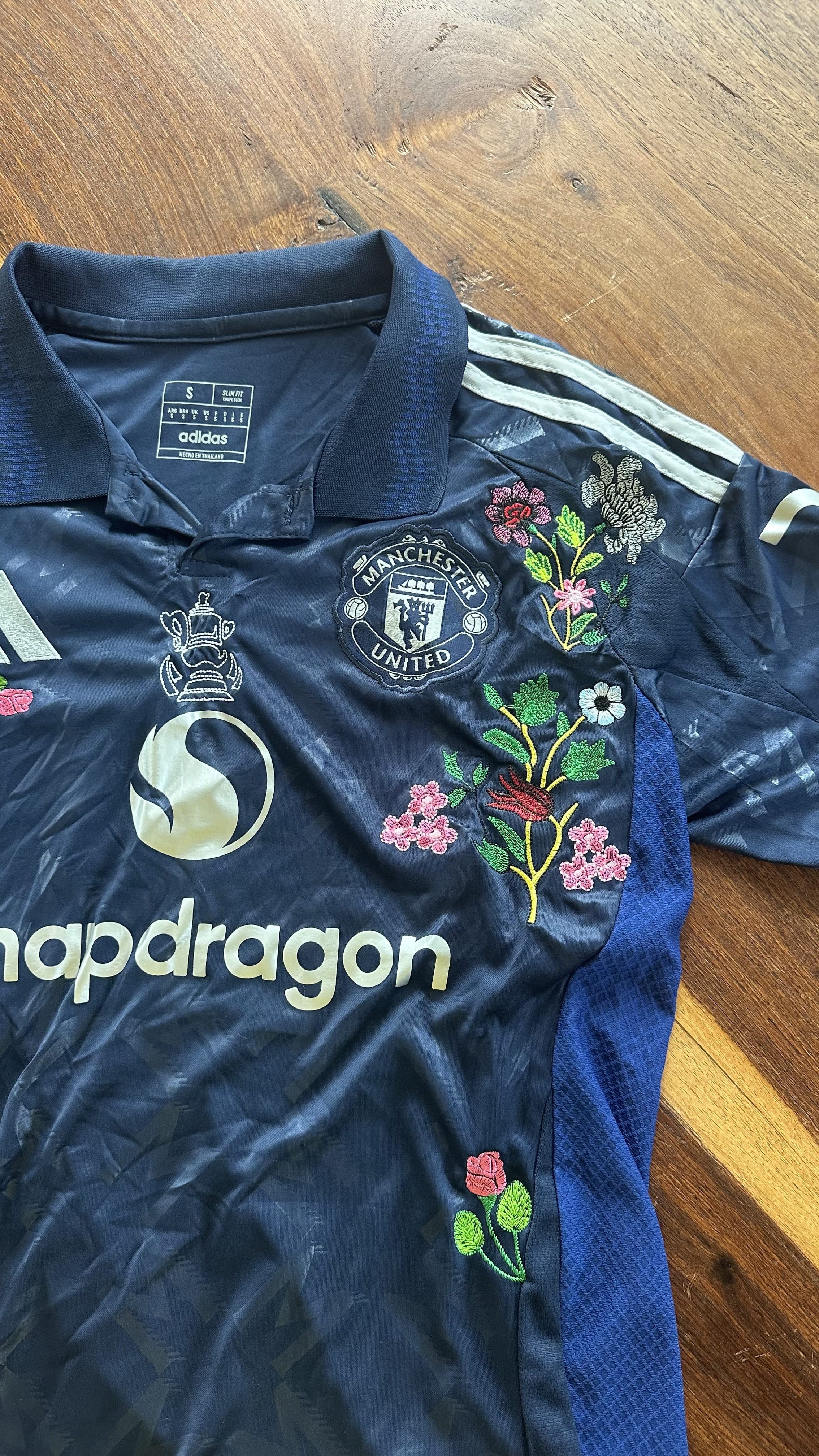 Custom Floral Embroidered Manchester United 24/25 Away Football Jersey