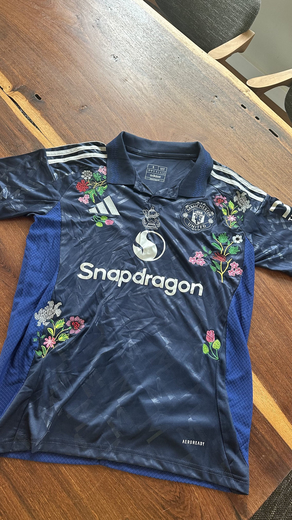 Custom Floral Embroidered Manchester United 24/25 Away Football Jersey