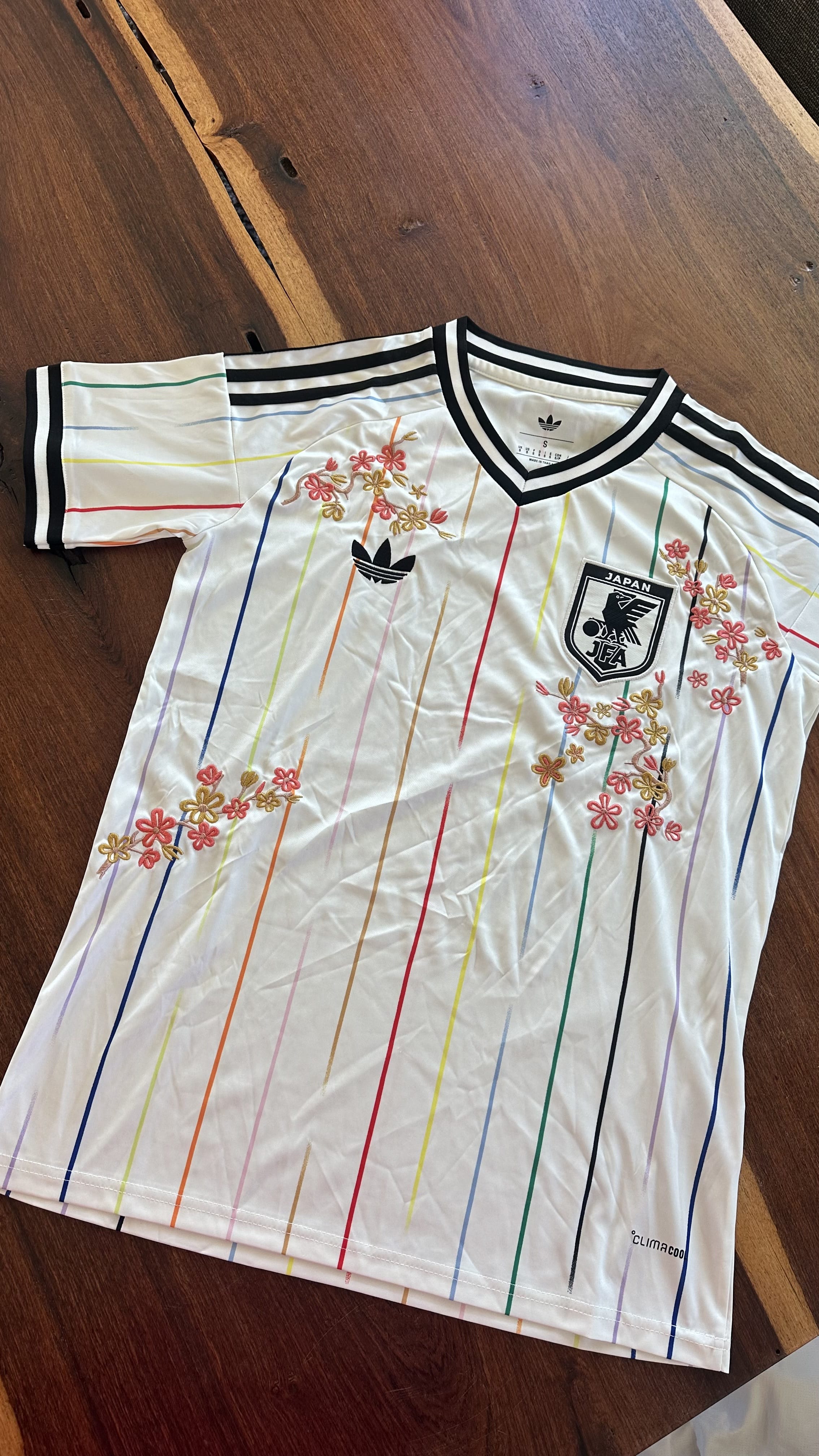Custom Floral Embroidered Japan World Cup 2026 Away Football Jersey
