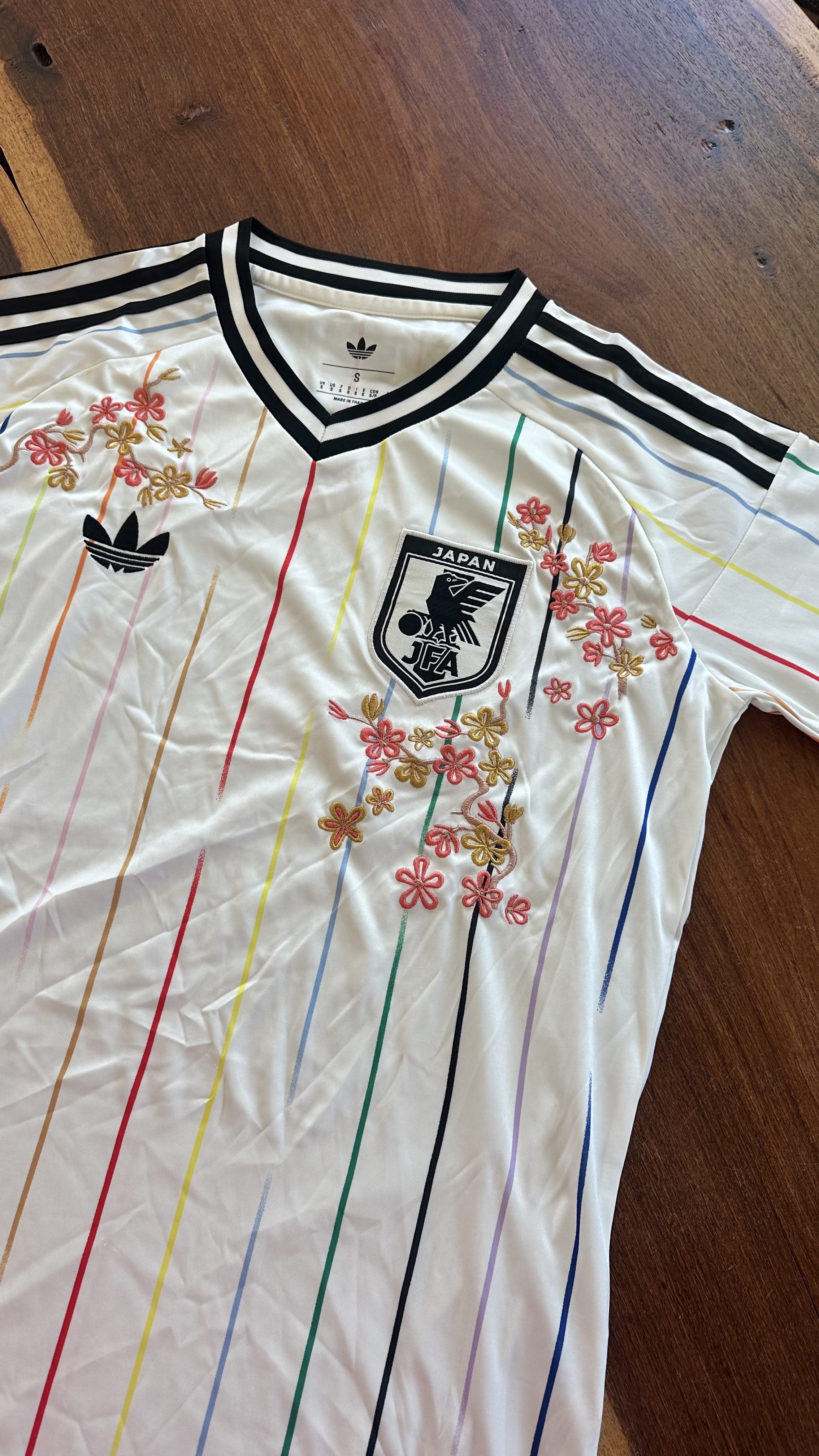 Custom Floral Embroidered Japan World Cup 2026 Away Football Jersey