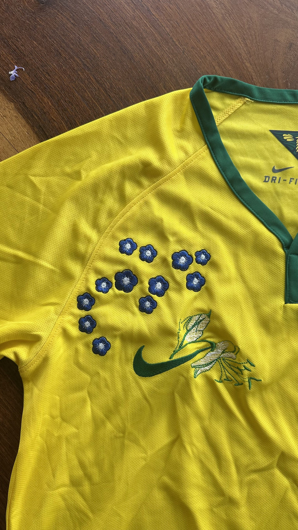Custom Floral Embroidered Brazil World Cup 2014 Home Football Jersey