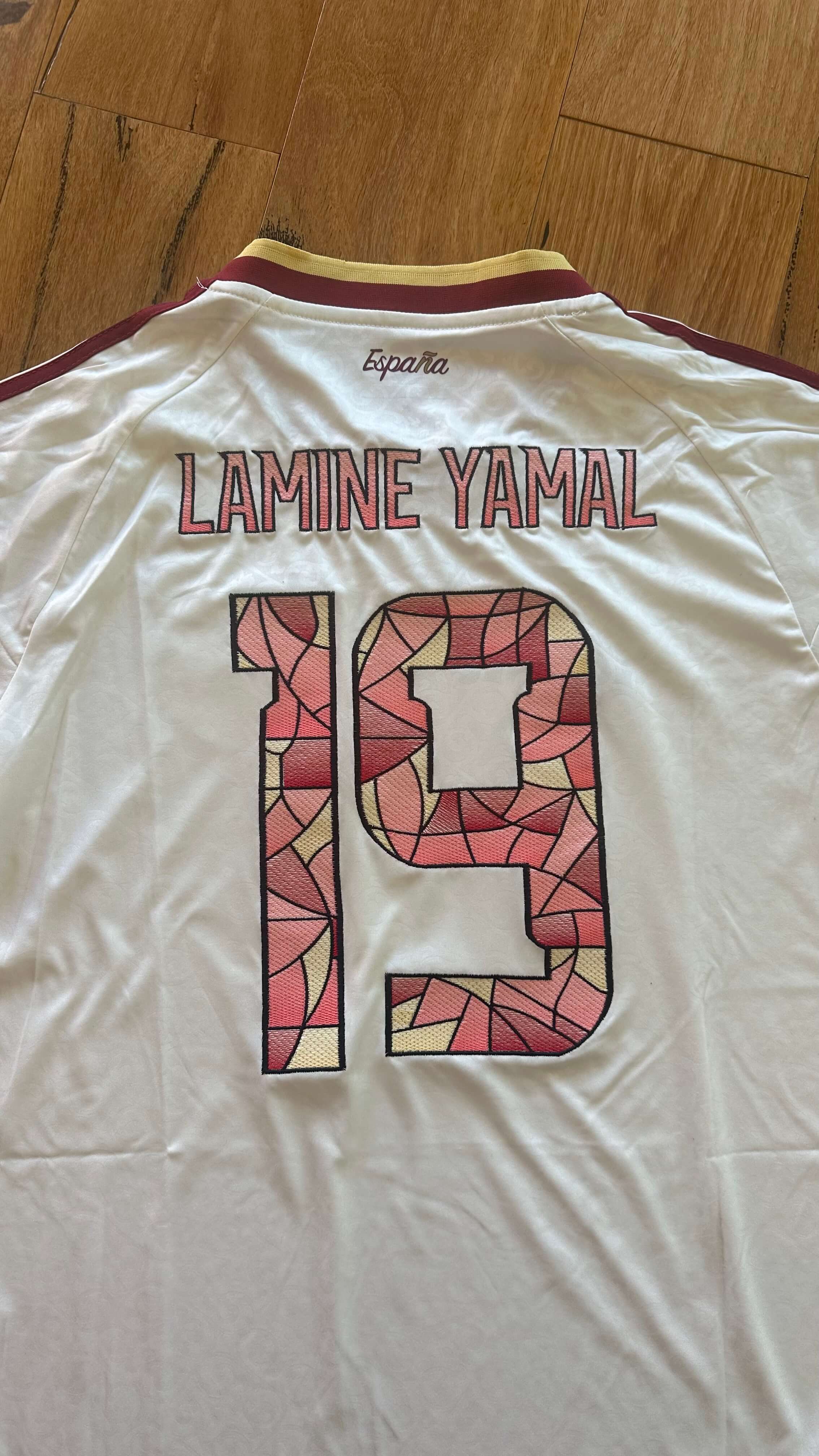 Embroidered Spain 2026 World Cup Away Football Jersey – Lamine Yamal 19